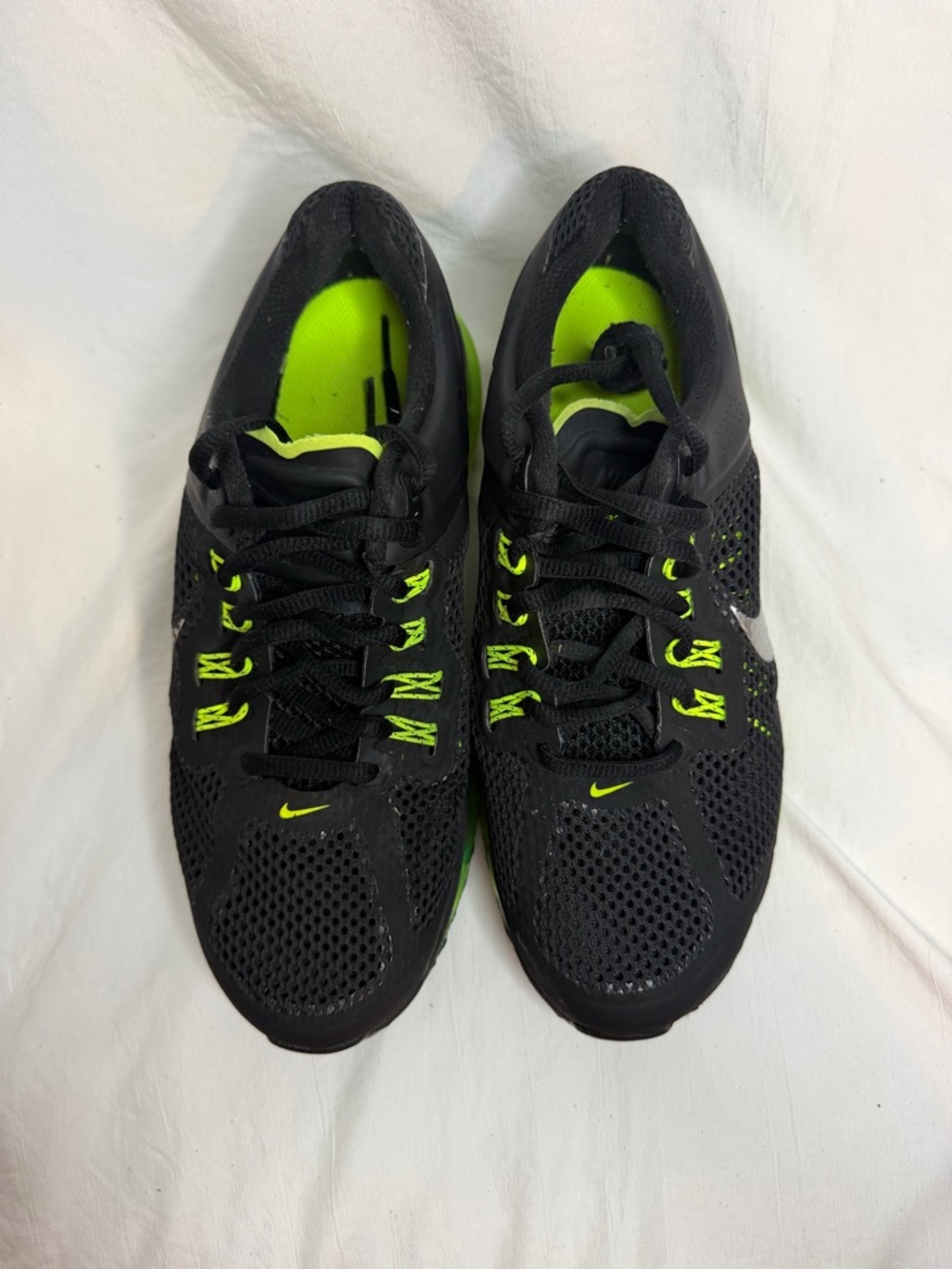Nike Air Max 2013 (GS) "Black Volt" – Youth/Grade School Size 6Y - Picture 6 of 8